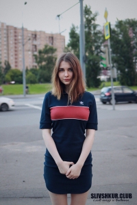 Арина Бердникова ( AhriNyan )