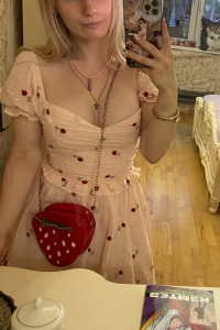 Ева Гребенникова